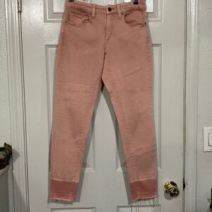 UNIVERSAL THREAD MID RISE DISTRESSED SKINNY PINK JEANS SIZE 6 28